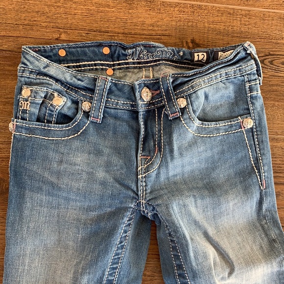 Miss Me Capris 🦋 - Picture 8 of 9